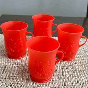 Vintage red Kool-Aid man set of 4 cups.